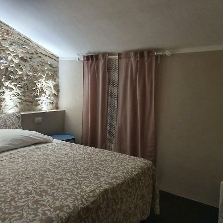 Lo Scarabeo Bed & Breakfast Casale di Pari Exterior photo