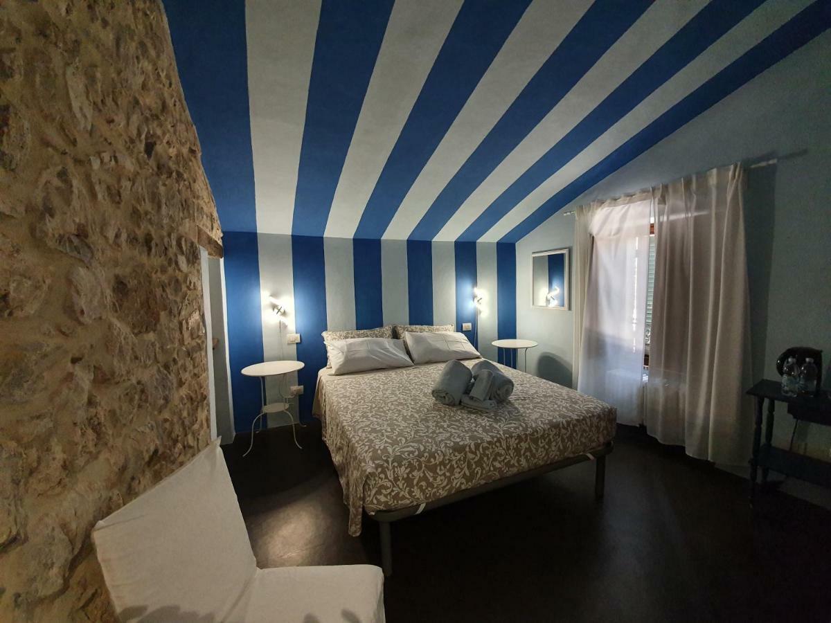 Lo Scarabeo Bed & Breakfast Casale di Pari Room photo